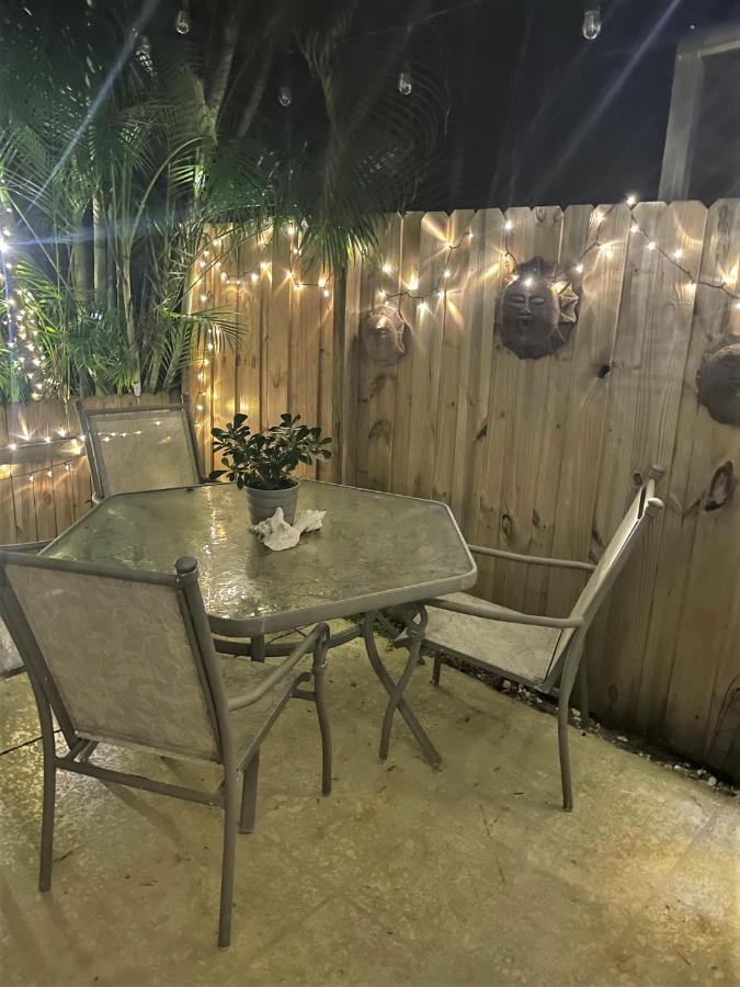 Coastal Townhome In Jupiter 1 Mile To Beach! Dış mekan fotoğraf